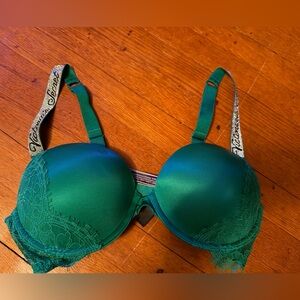 Victoria's Secret Bombshell Lace Bra